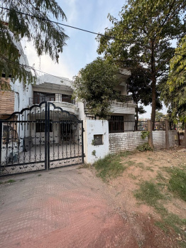 Builder Floor for Sale in Sector 12, Panchkula (250 Sq. Yards)
